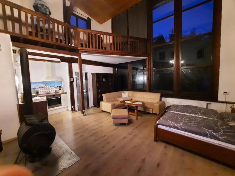 Ferienwohnung Altes Kuenstleratelier Weimar Bagian luar foto